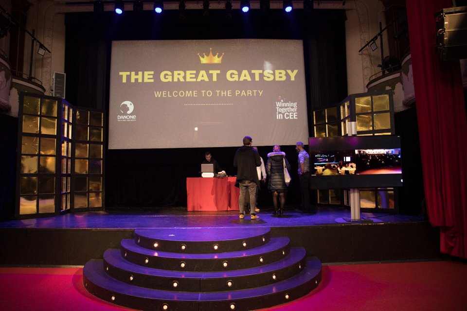 Pódium na gala večeru
